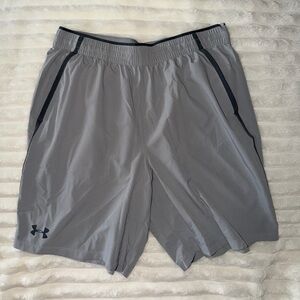 Under Armour Men's Light Gray Athletic Shorts